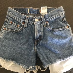 Levi’s high waisted shorts